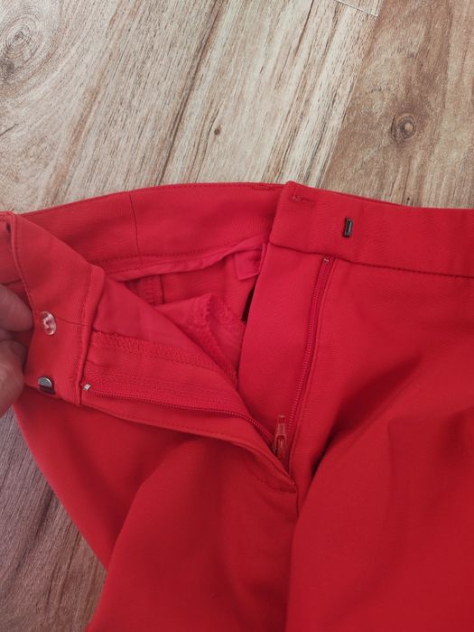 Pantaloni femei rosii