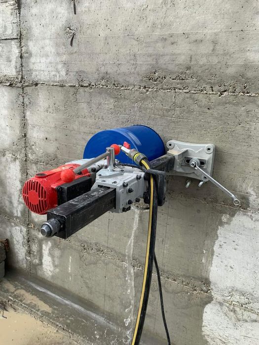 GAURĂ PRIN CAROTARE PENTRU Hotă Centrală Ventilație Canalizare Sobă