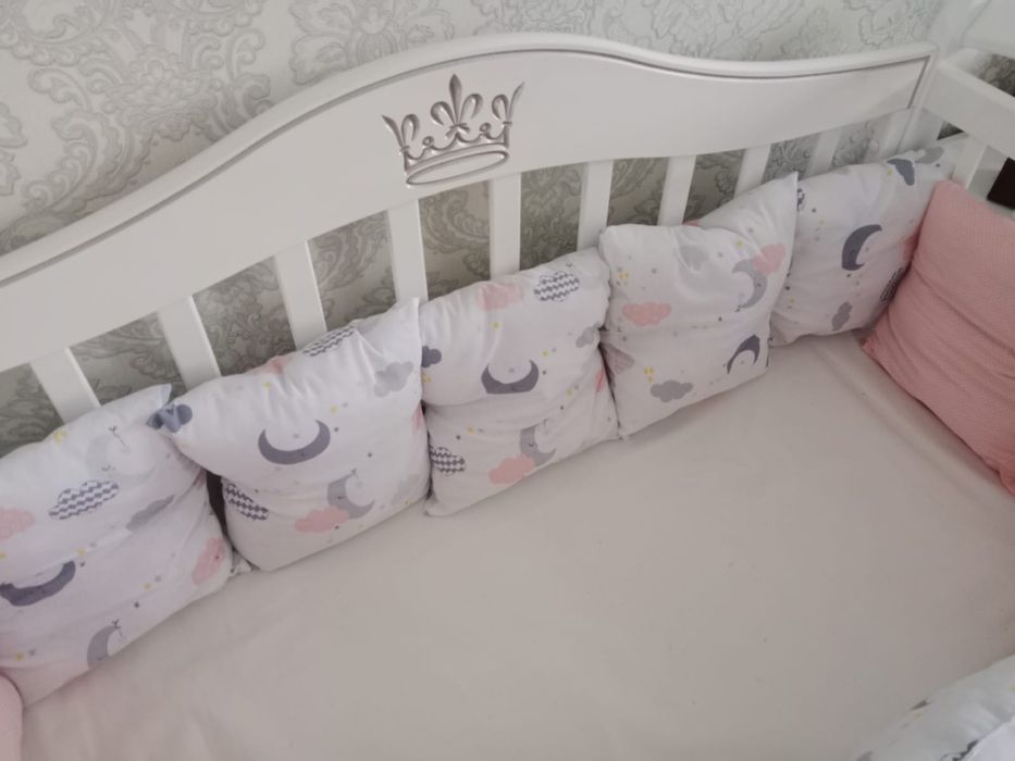 Манеж детский почти новый