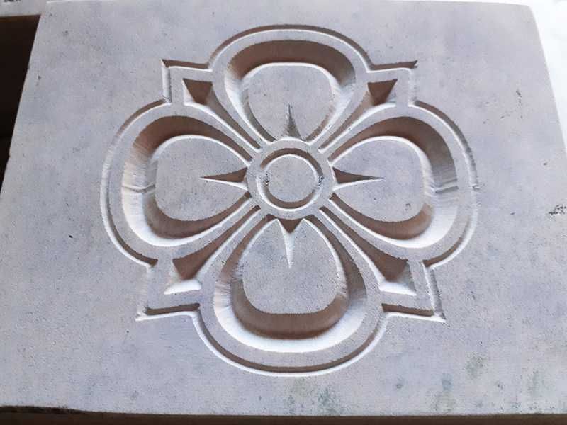 Врачански камък - Гравиране