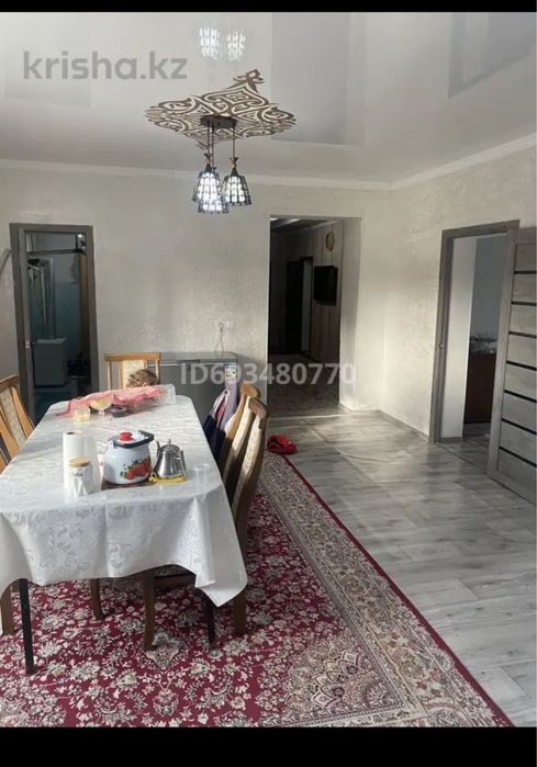 Продам дом из 6 комнат