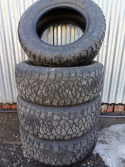 Продам резину 265/65