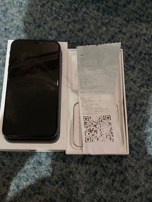 Срочно Продам айфон 11