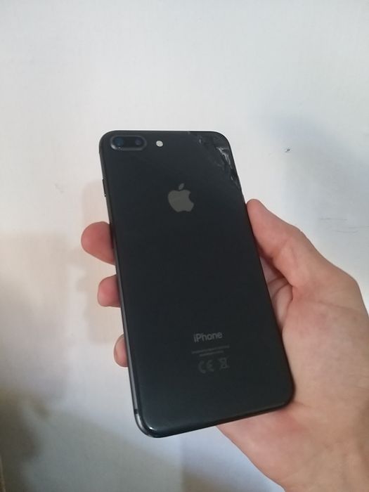 iPhone 8 Plus 64GB