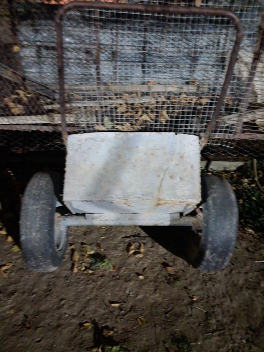 Продаётся морозильник сено касилка принтер тачка