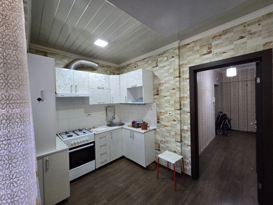 Корасарай 3/2/7 НОВОСТРОЙКА Тоза ремонт Обш: 80 кВ.м