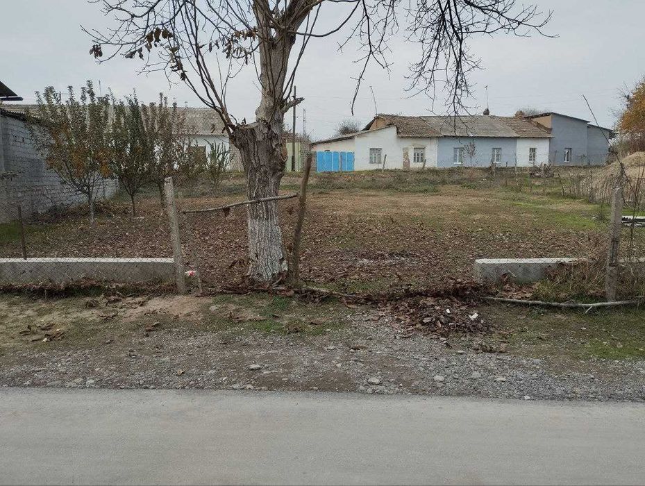 Ер сотилади Янгийул Шахар богбон мфй Мустакиллик куча