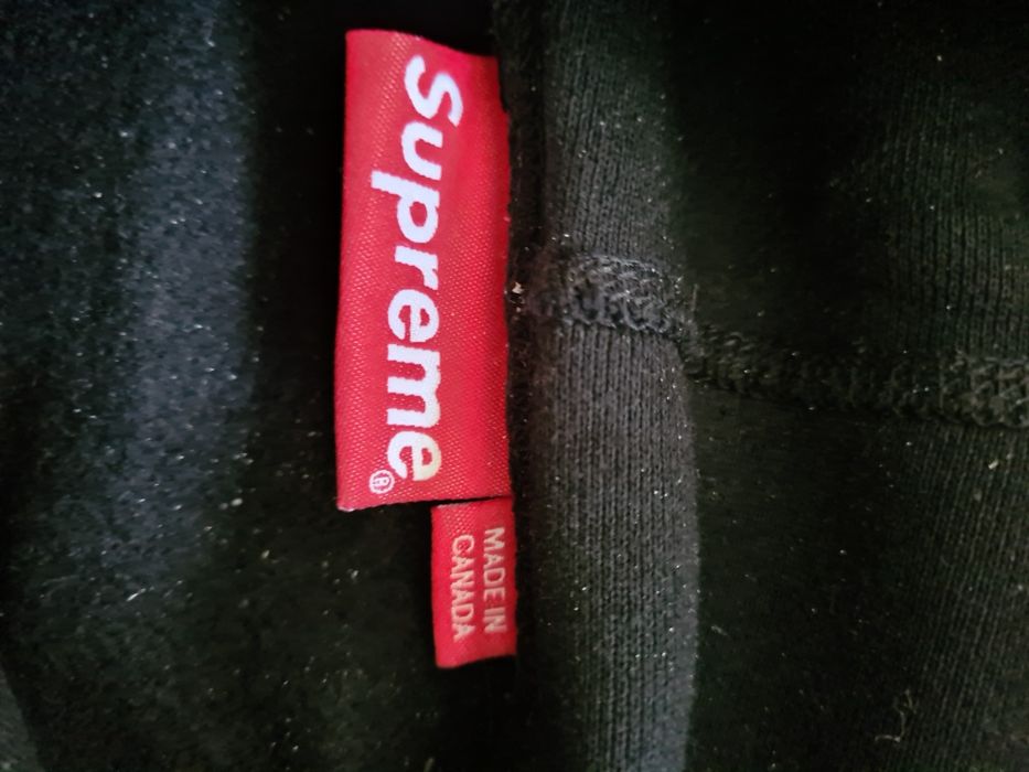 Supreme Black Bandana Box logo