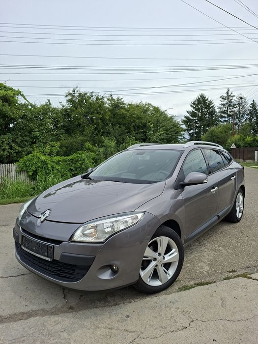RENAULT Megane