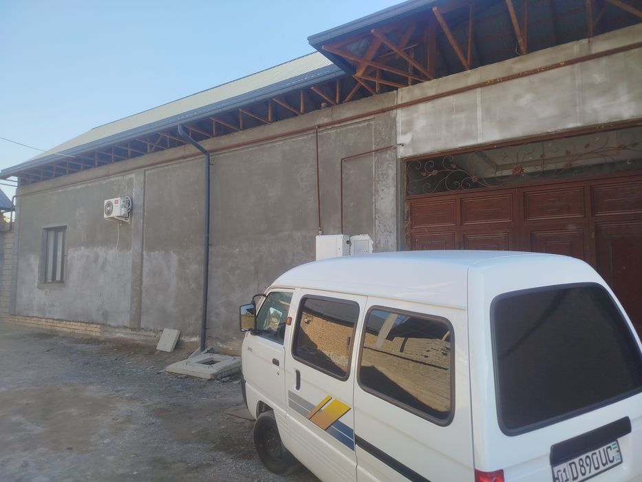 Участка сотилади