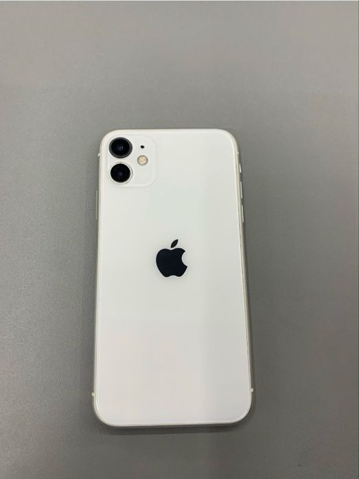 Iphone 11 oq Hollati Ideal