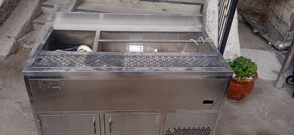 Fast food yoki marojni yoki bar uchun xaladilnik