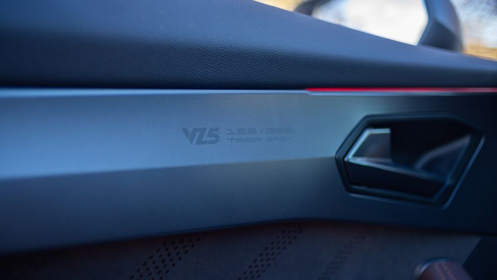 Cupra Formentor VZ5 - Editie Limitata Taiga Grey 156/999