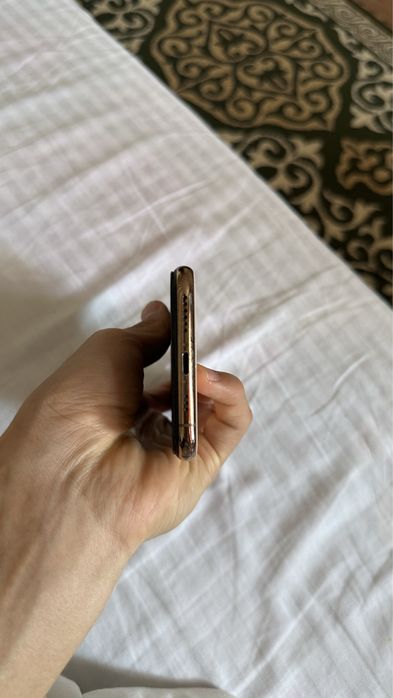 iPhone X 64GB срочно