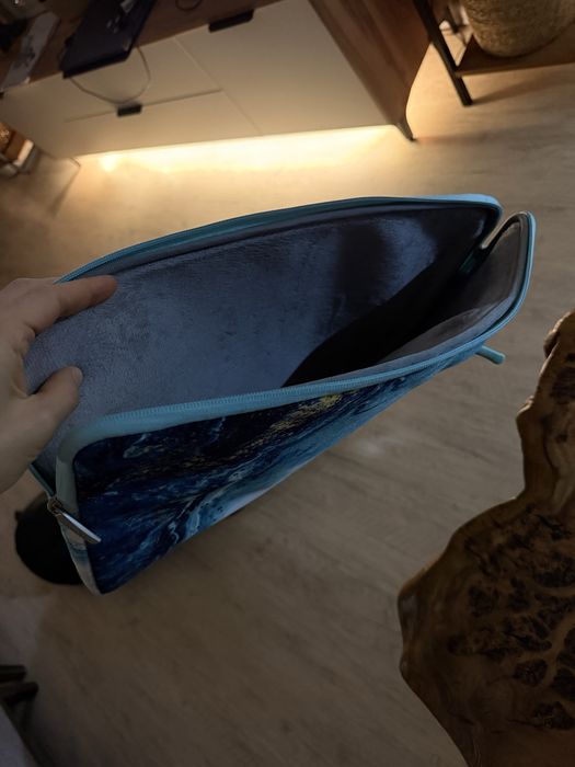Продам сумку для ноутбука