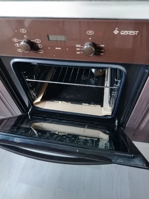 Продам электро духовой шкаф