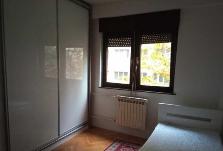 Дава се под наем Едностаен апартамент в Пловдив, Мараша - 45 кв.м за 204 € - Снимка #1