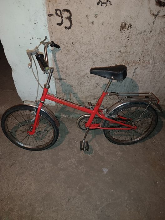 Продам два детский велосипеда  "Арман" и "Украина"