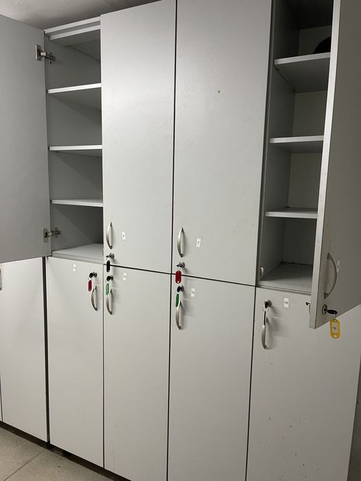 Шкафы для раздевалок