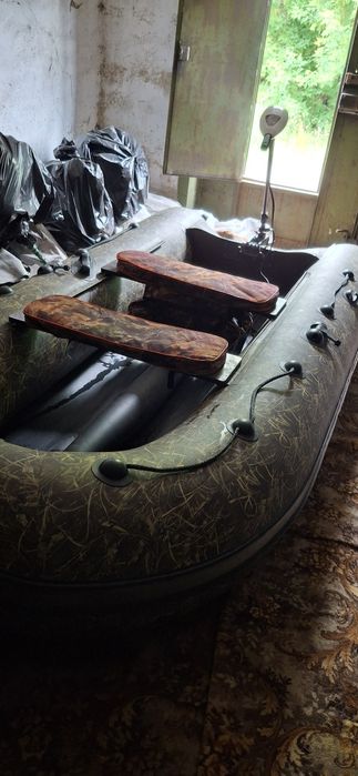 Продам лодку полный комплект