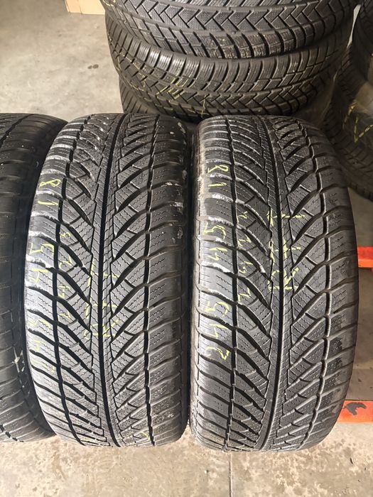 Anvelope iarna 245/45/18 GoodYear UltraGrip Performance 8 245 45 18