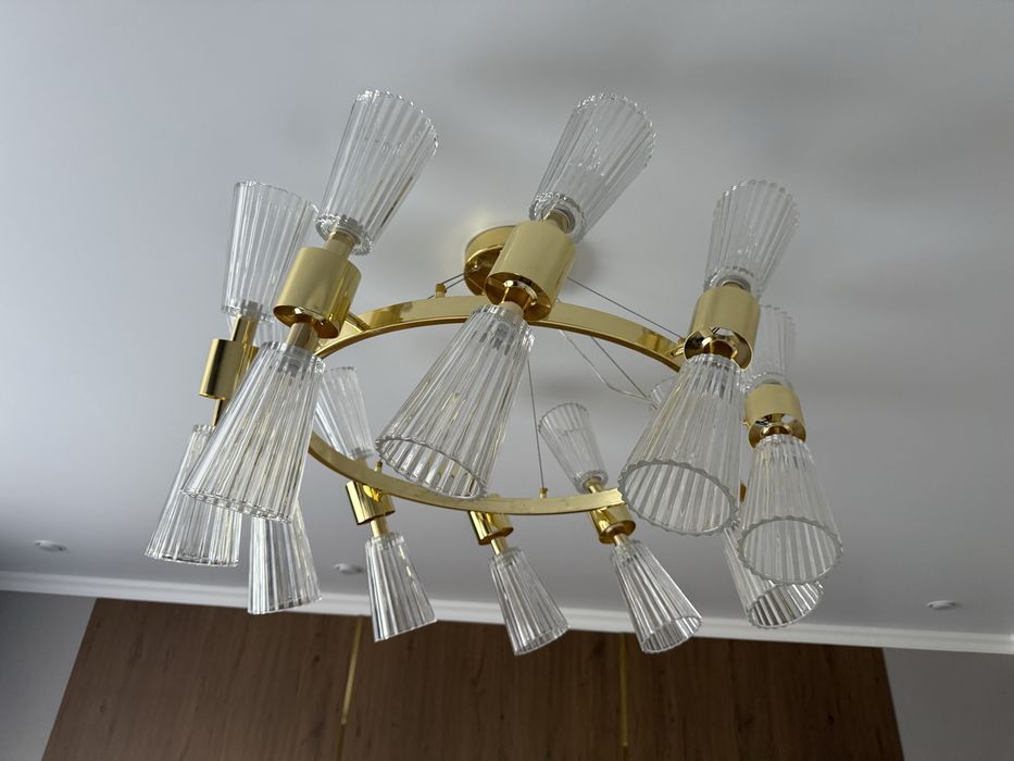 Подвесная Люстра 12шт лампочка