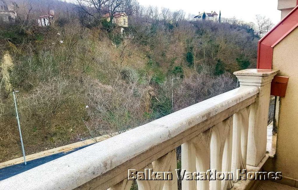 Зашеметяващ 3-стаен апартамент с гледка към морето във Varna South Bay Residence