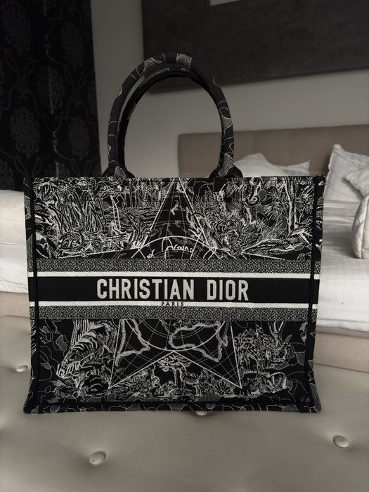 Чанта Christian Dior Tote Around the World