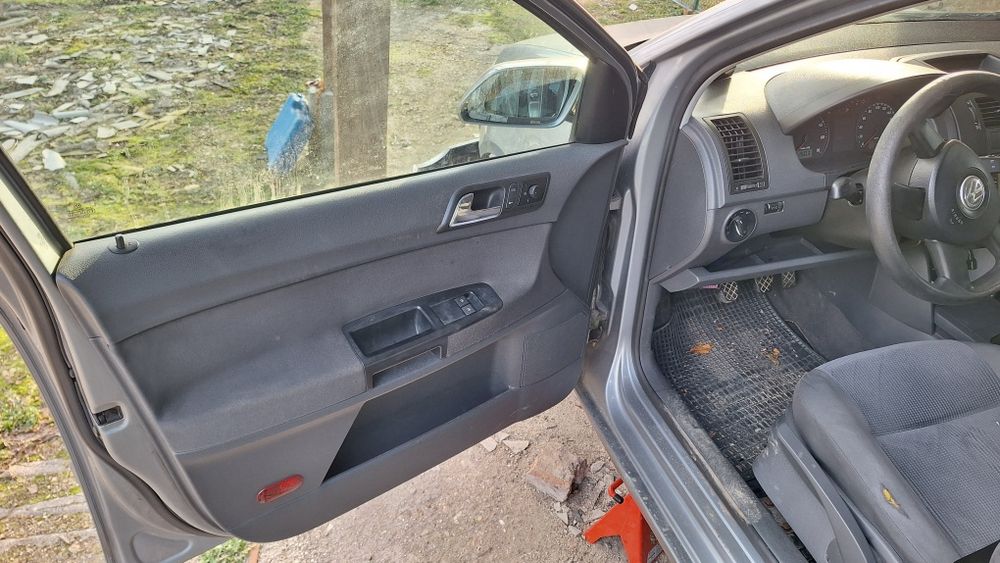 VW Polo 4 (9n3) FACELIFT 1.4 16V на части