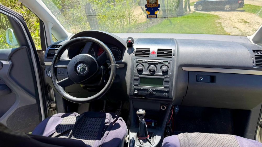 Volkswagen Touran 1.9 TDI – 7 locuri – 2005