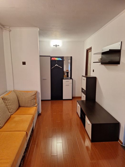 Închiriez apartament 1 camera - Garsoniera Deva