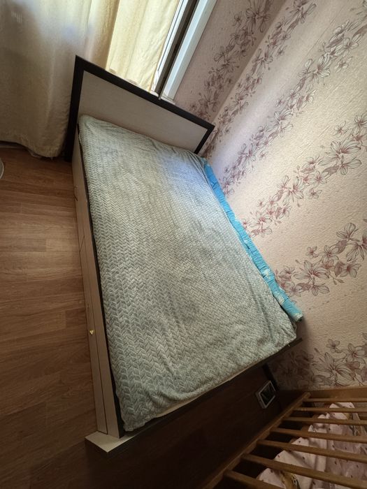 Кровать полуторка
