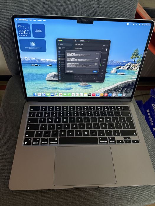 MacBook Air M3, 256 SSD, 8GB RAM
