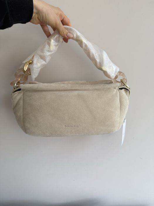 Patrizia Pepe чанта естествен велур нова