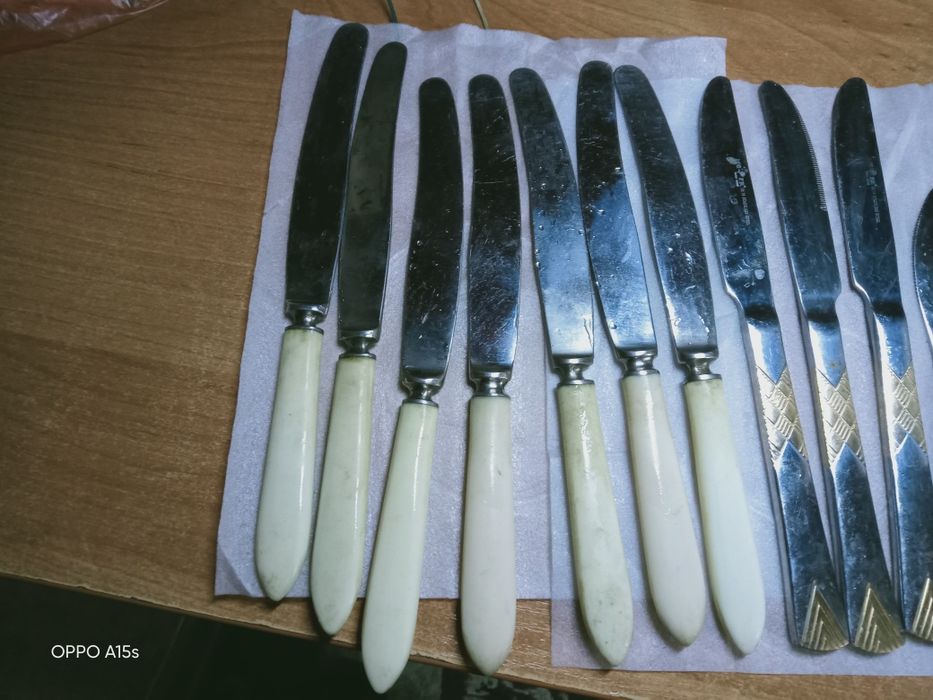 Продам столовые ножи