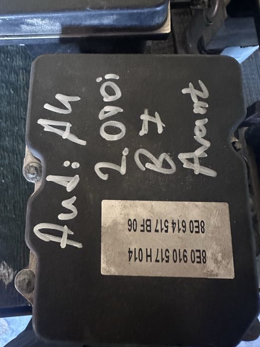 ABS модул Audi A4 Seat Exeo Seat Leon