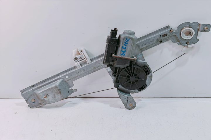 Macara  dreapta cu motoras  440726F Renault Scenic a 2-a generatie (f