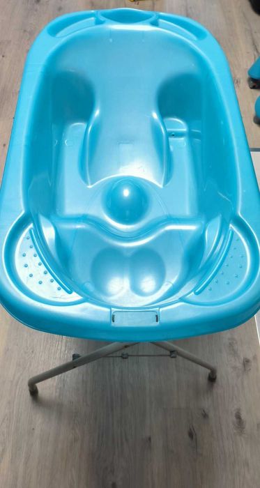 Анатомична вана бебе