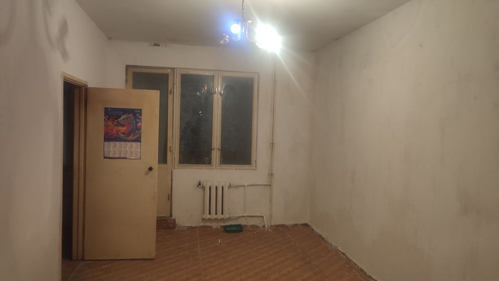 2 комнатная можно под офис Ависозлар Лисунова ориентир Дворец