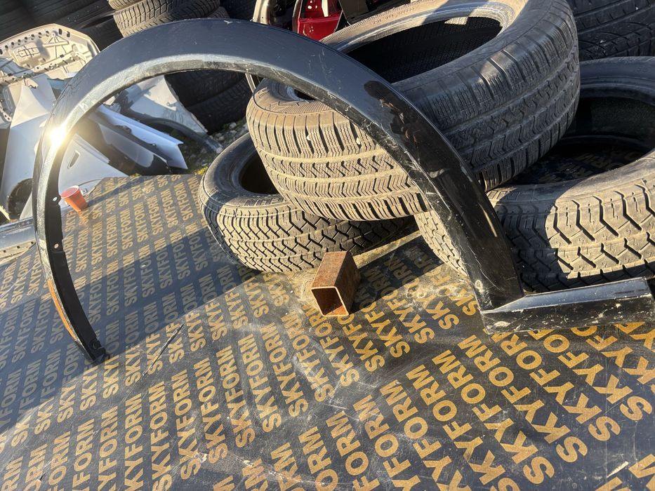 Вежда/Лайстна Надкалник Ford Mustang E Mach-e