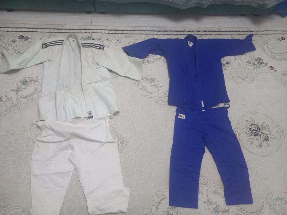 Продается кимоно в хорошем состоянии