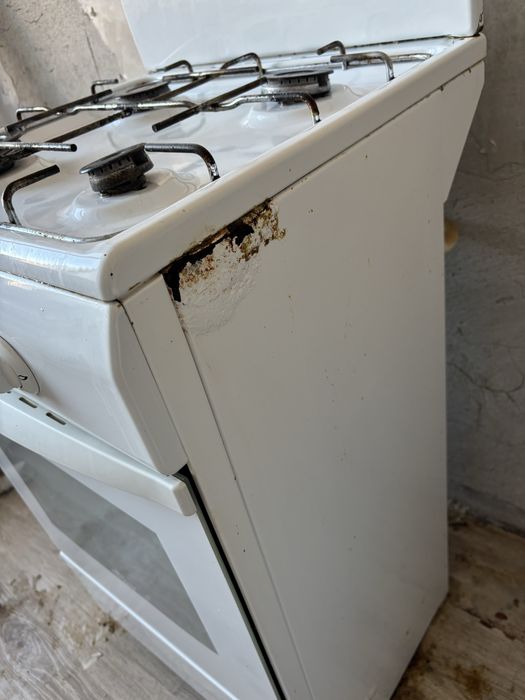 Продам газовую плиту