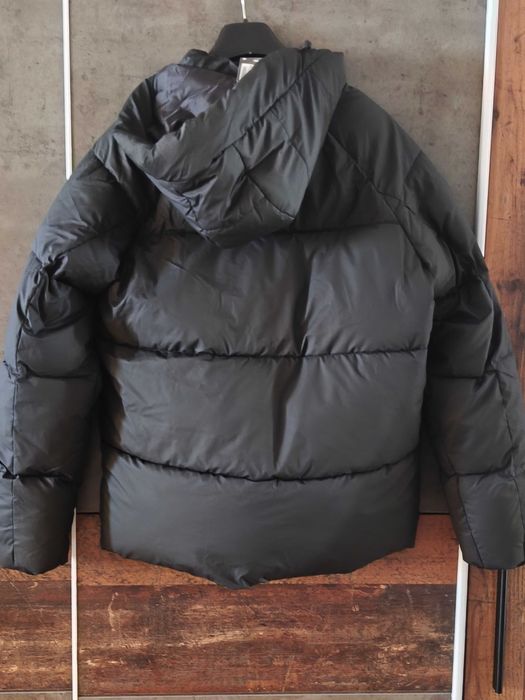 Зимно яке , чисто ново