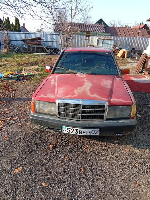 Мерседес бенз 190