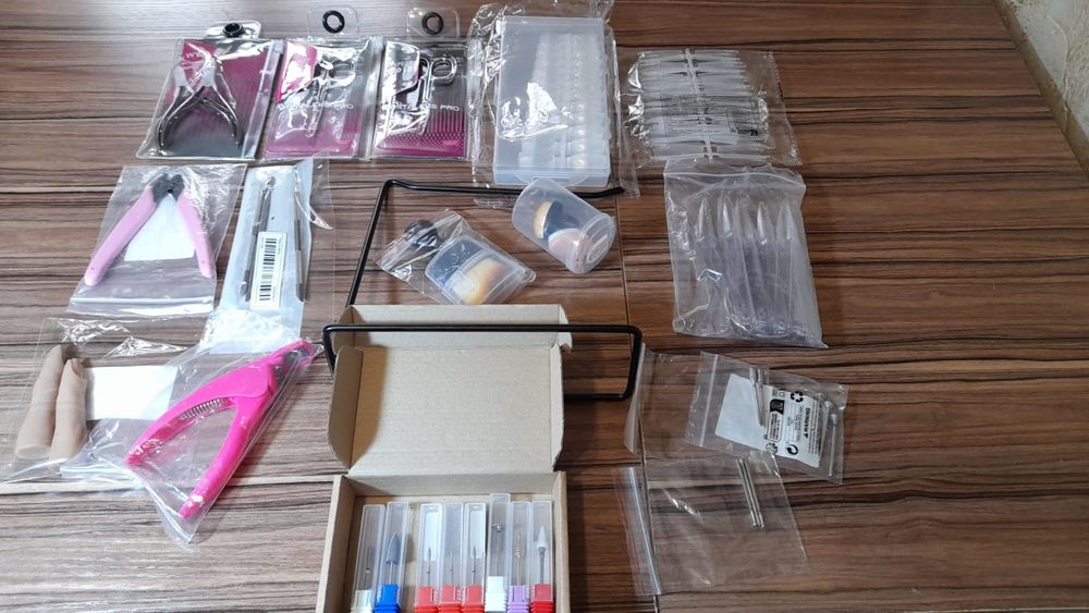 Стартовый набор для мастера маникюра