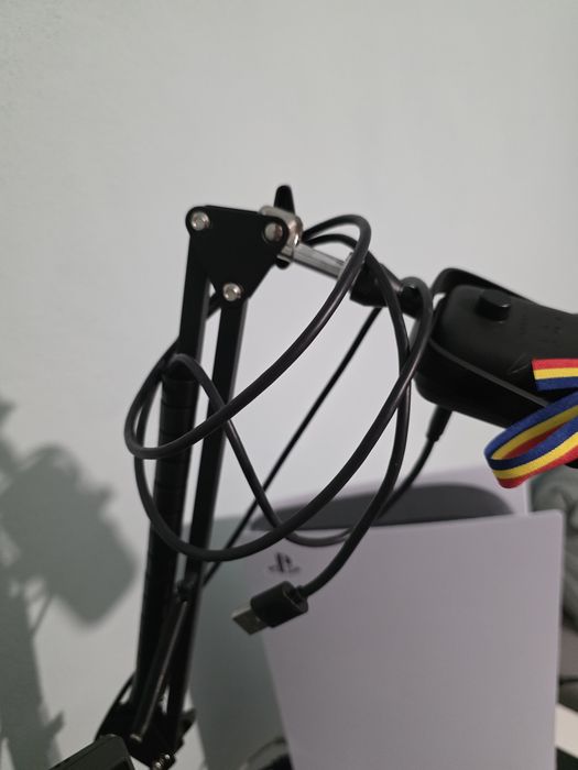Pachet Streaming: Microfon Elgato Wave:3 + Braț Articulat