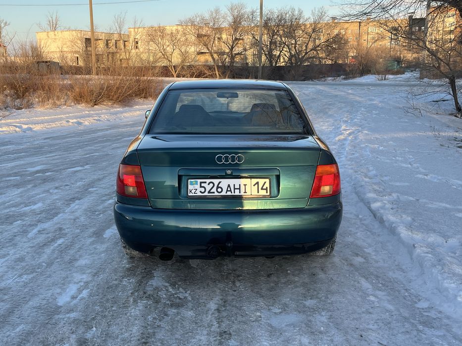 Audi a4 b5 1.8 торг есть