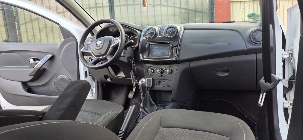 Dacia Logan 2016 0.9 TCe 90 CP