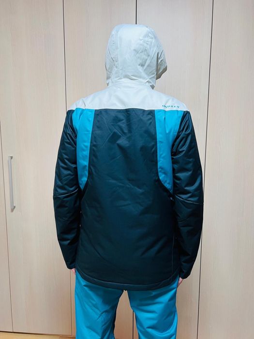 Vand costum Oakley schi/placa, barbatesc