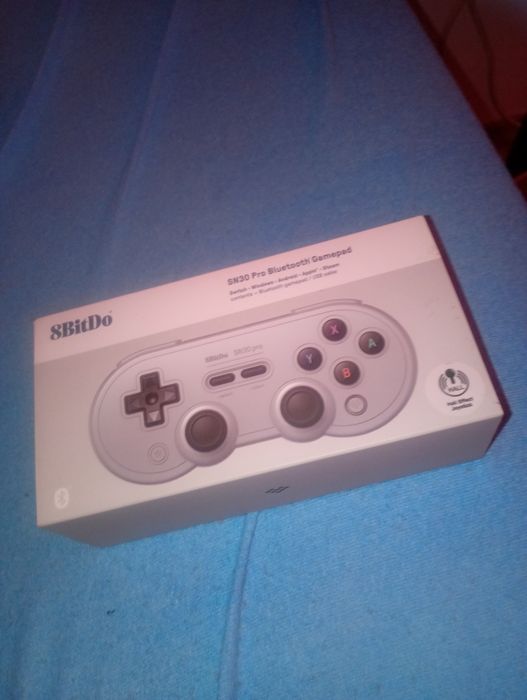 8BitDo SN30 Pro Bluetooth Gamepad